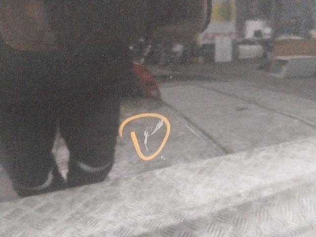 Porta dianteira esquerda Peugeot 301