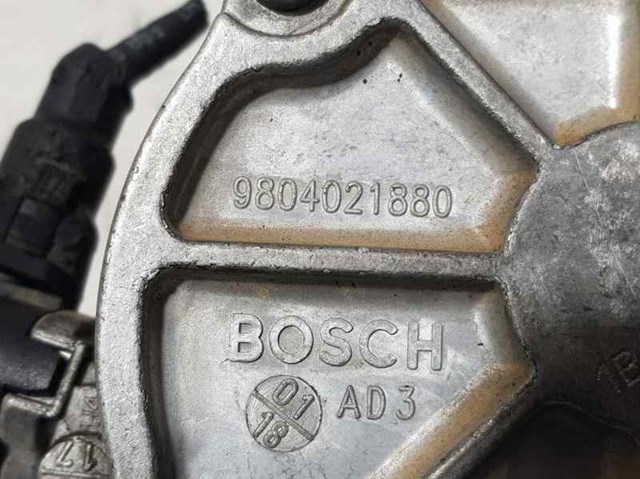 Depressor de freio / bomba de vácuo para Peugeot 308 SW (4e_,4e_) (2009-2014) 1.6 HDI 9Hz 9804021880
