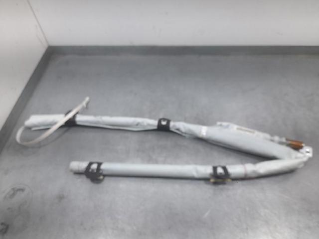 9804092280 PEUGEOT Шторка боковая, правая купить в Украина