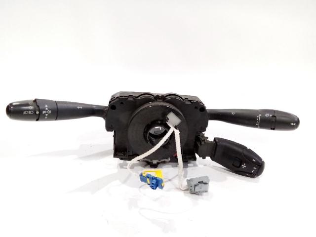 Comutador instalado na coluna da direção, montado 98042440XT PEUGEOT