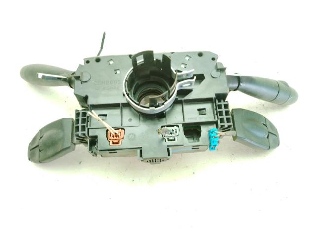 Comutador instalado na coluna da direção, montado 98042440XT PEUGEOT