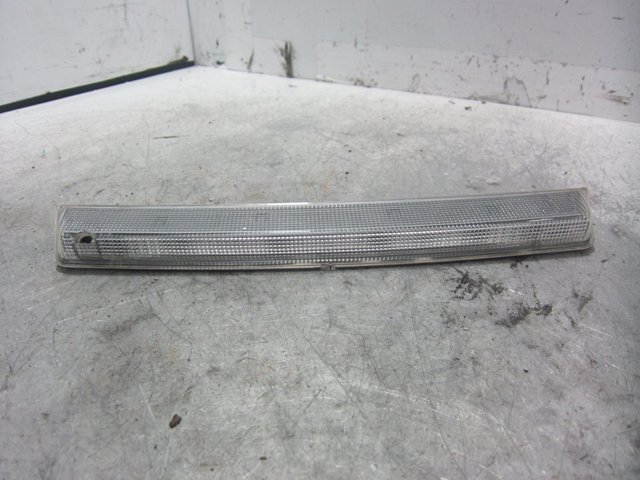 Sinal de parada traseiro adicional 9804687380 PEUGEOT