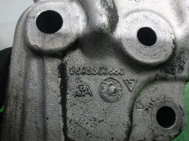 9805300680 PEUGEOT Кронштейн подушки (опоры) двигателя левой купить в Львов