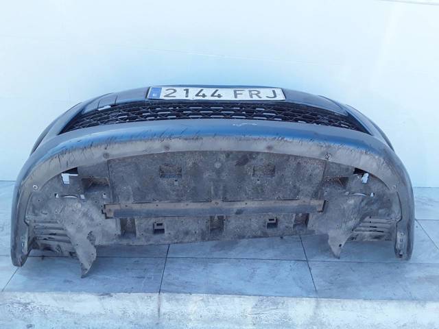 PEUGEOT 9805697180 Стекло лобовое  в наличии Днепр