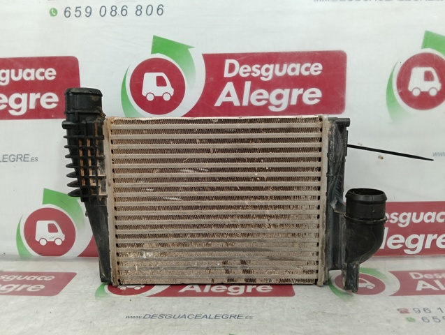 Radiador de intercooler 9806562180 PEUGEOT
