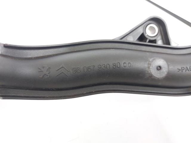 PEUGEOT 9806793080 Патрубок системы охлаждения в наличии Ирпень