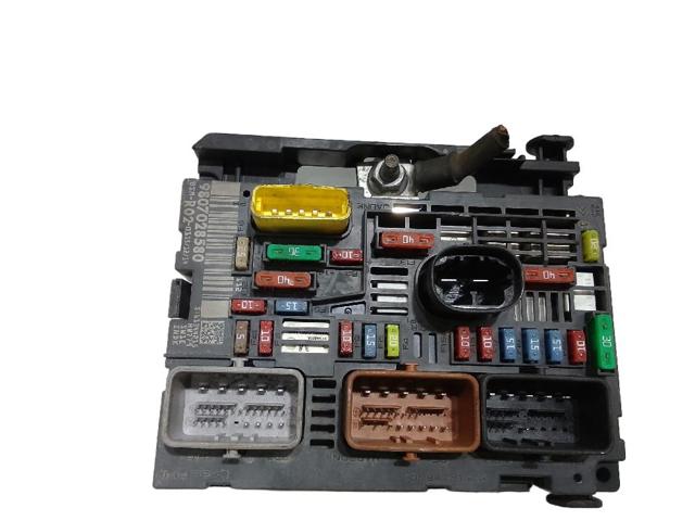 Unidade de dispositivos de segurança Peugeot 407 6E