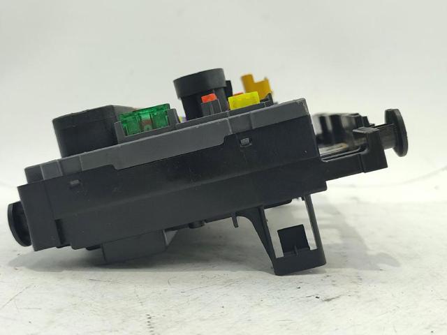 Unidade de dispositivos de segurança Peugeot 407 6D