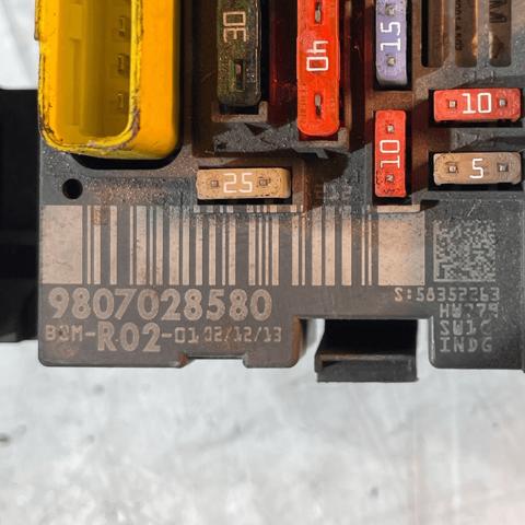 Unidade de dispositivos de segurança Peugeot 407 6E