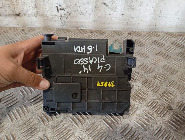 9807428080 PEUGEOT Блок предохранителей купить в Каменское