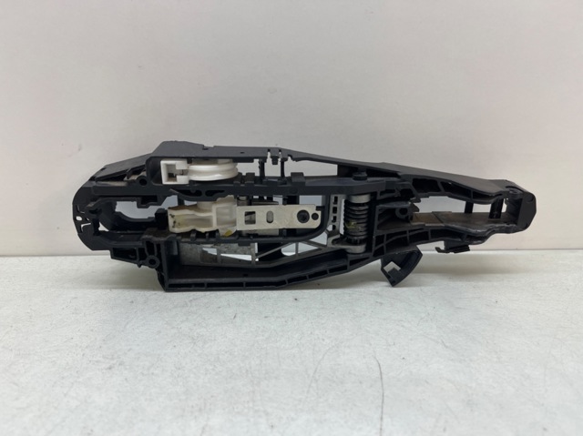 9807652980 PEUGEOT Держатель наружной ручки двери передней левой купить в Запорожье