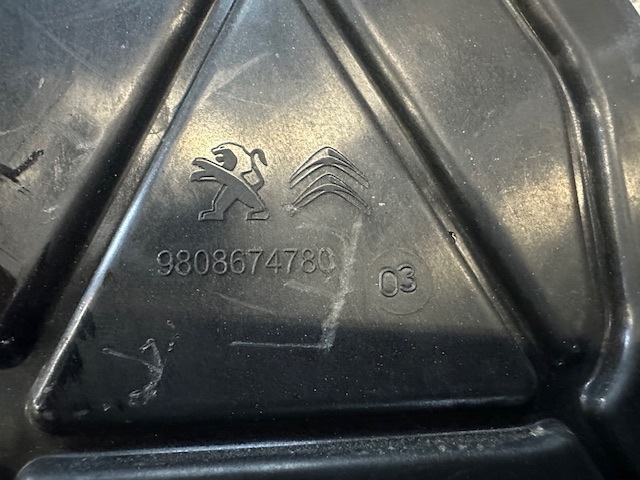PEUGEOT 9808674780 Крепление (подставка) аккумулятора (АКБ) в наличии Черкассы