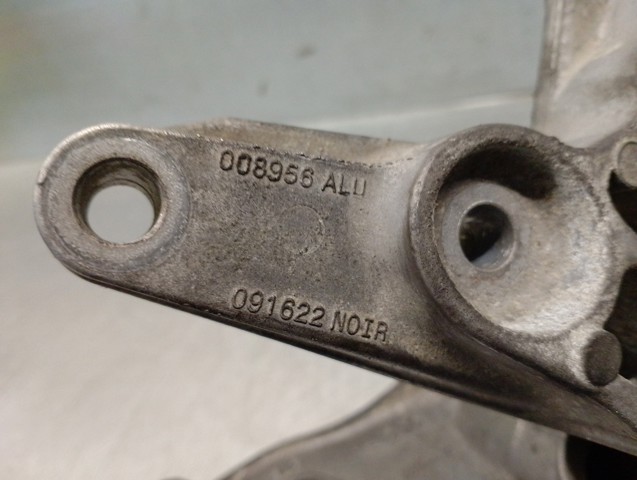 9809162280 PEUGEOT Правая подушка двигателя купить в Павлоград