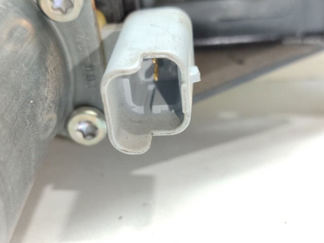 Mecanismo de acionamento de vidro da porta dianteira esquerda 9810287780 PEUGEOT