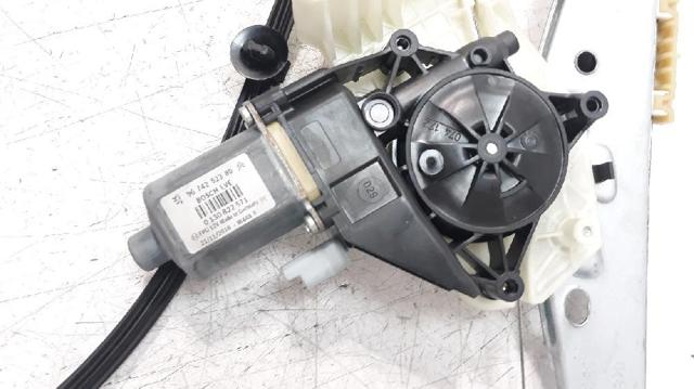 Mecanismo de acionamento de vidro da porta dianteira esquerda Citroen C4