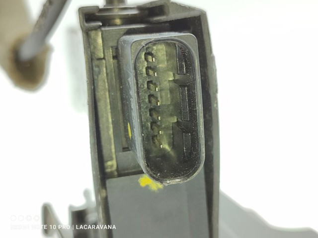 PEUGEOT 9810310380 Замок водительской двери в наличии Николаев