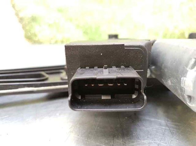 9810488880 PEUGEOT Стеклоподъемник передней правой двери купить в Чернигов