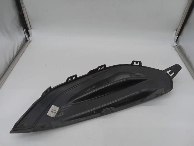 9810533480 PEUGEOT Решетка бампера переднего правая купить в Чернигов