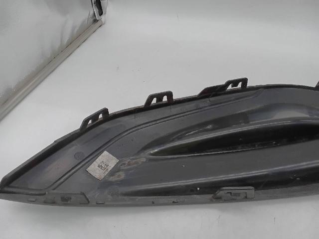9810533480 PEUGEOT Решетка бампера переднего правая купить в Ирпень
