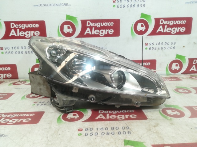 Luz direita 9810805880 Peugeot/Citroen