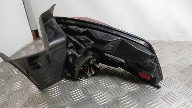 PEUGEOT 9811028080 Фонарь задний левый внешний в наличии Сумы