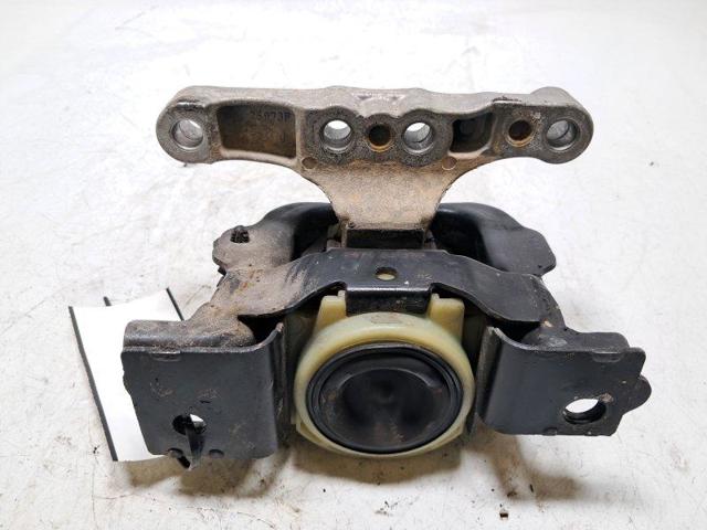 9812716380 PEUGEOT Правая подушка двигателя купить в Одесса