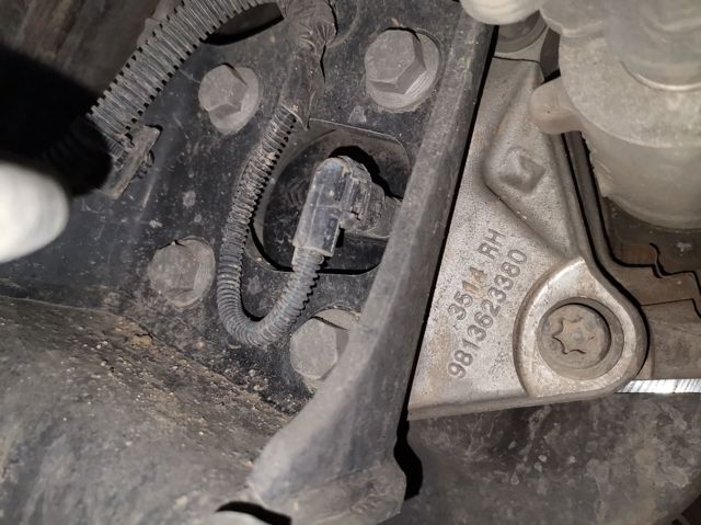 PEUGEOT 9813623380 в наличии Житомир