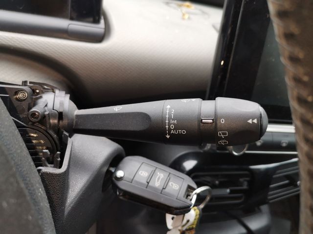 98139475ZD PEUGEOT купить в Ирпень