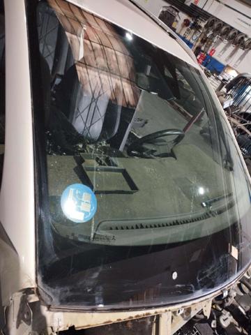 9817038180 PEUGEOT Лобовое стекло купить в Каменское