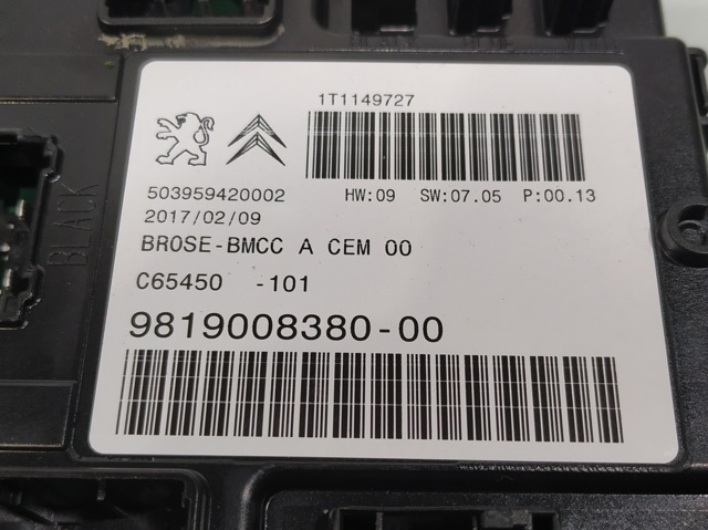 PEUGEOT 9819008380 в наличии Ирпень