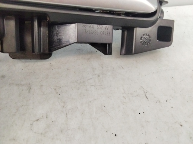 PEUGEOT 98201552W в наличии Днепр