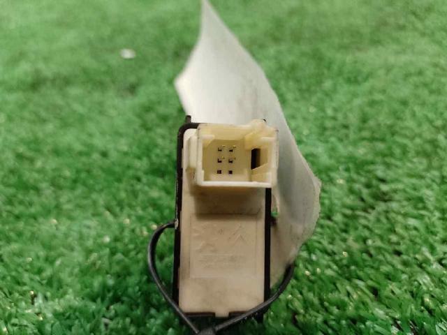 98220313ZD PEUGEOT Кнопка стеклоподъемника передняя купить в Днепр