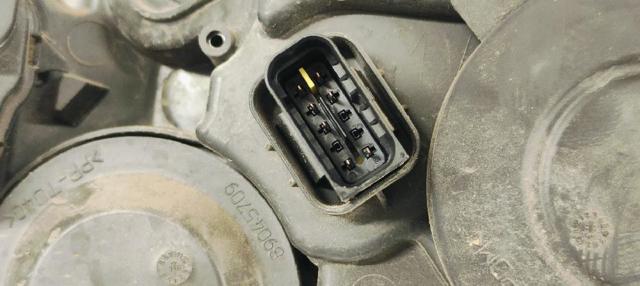 9822690180 PEUGEOT Правая фара купить в Львов