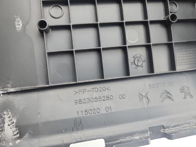 PEUGEOT 9823055280 Крышка аккумулятора (АКБ) в наличии Львов