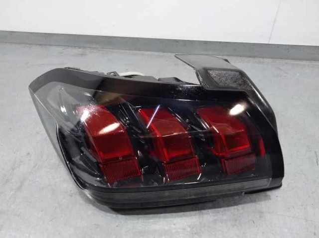 9823216780 PEUGEOT Фонарь задний левый внешний купить в Николаев