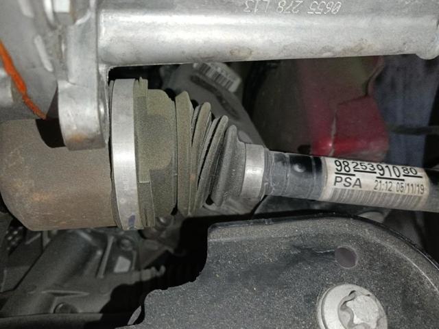 9825391080 PEUGEOT Полуось (привод) передняя левая купить в Львов