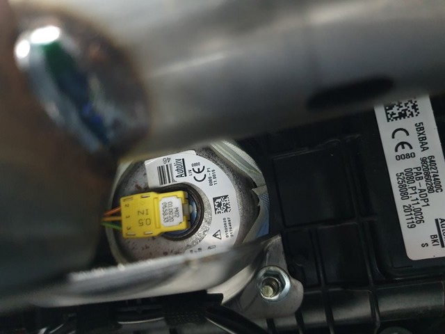 PEUGEOT 98255207ZD Подушка безопасности водителя в наличии Одесса