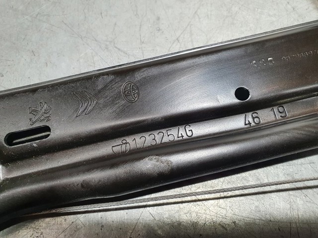 PEUGEOT 9829889780 Стеклоподъемник передней левой двери в наличии Киев