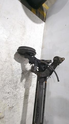 Viga de suspensão traseira (plataforma veicular) Peugeot Partner 1 5F