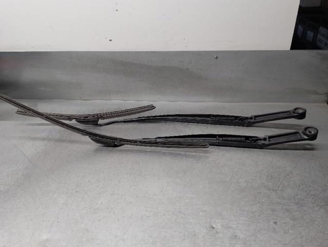 HYUNDAI 983103U000 Поводок стеклоочистителя в наличии Одесса