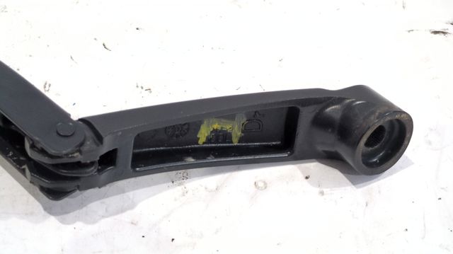 HYUNDAI 98310A2000 Рычаг-поводок стеклоочистителя лобового стекла в наличии Запорожье