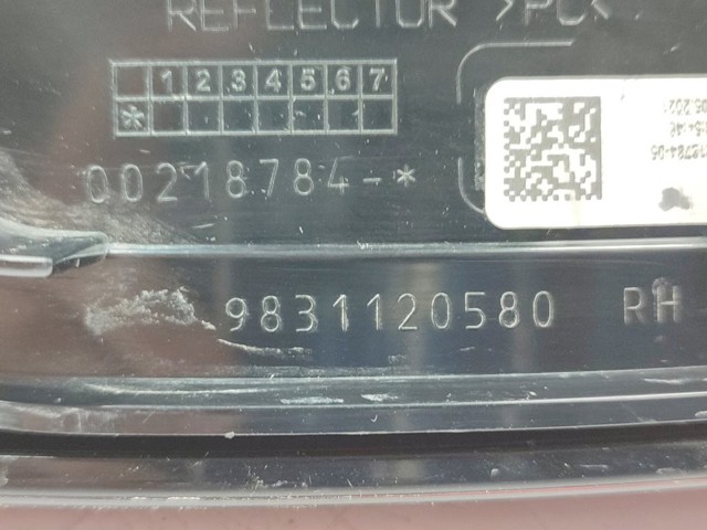 PEUGEOT 9831120580 Фонарь задний правый внутренний в наличии Ирпень
