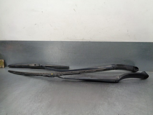 HYUNDAI 98311D4000 в наличии Днепр
