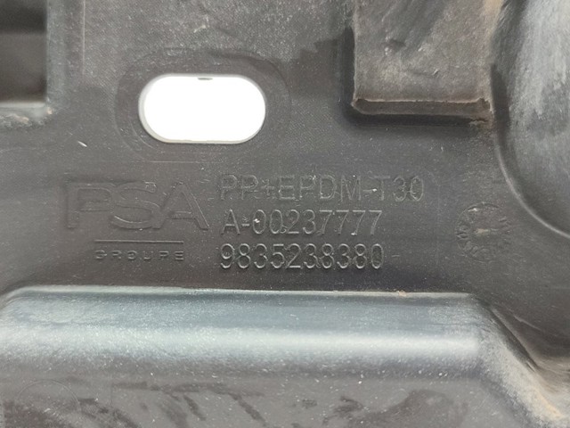 9835238380 OPEL Кронштейн бампера заднего центральный купить в Каменское