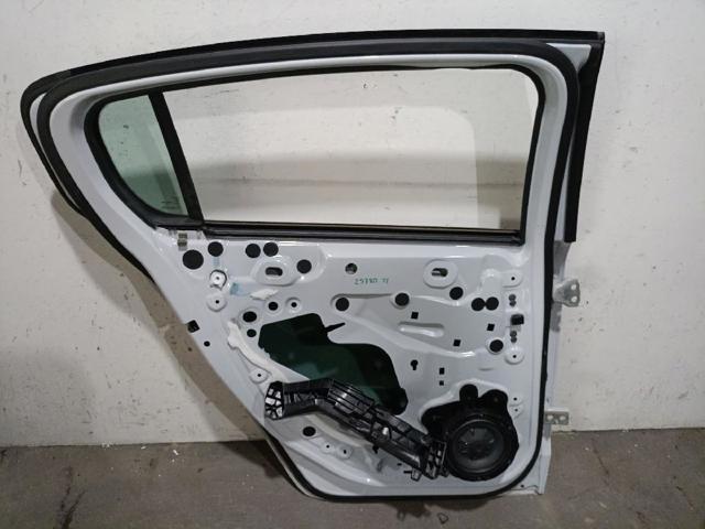 9837983080 PEUGEOT Дверь задняя левая купить в Винница