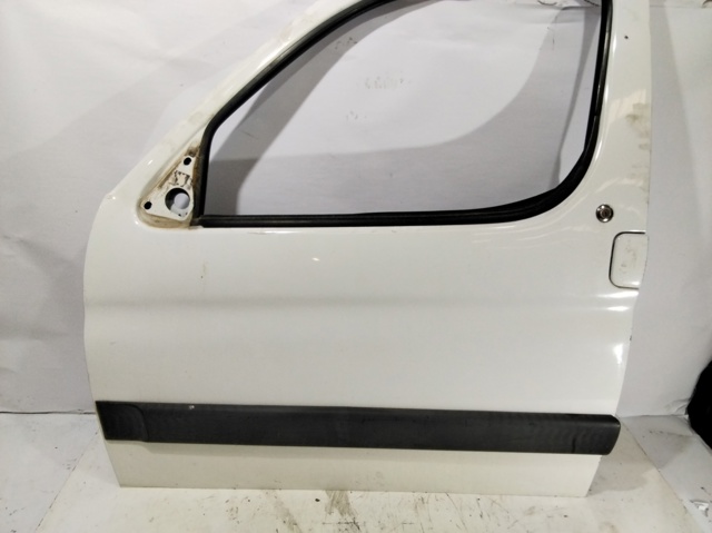 PEUGEOT 9846222280 Дверь передняя левая в наличии Ужгород