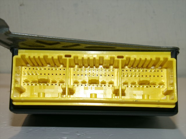 985104294R RENAULT купить в Чернигов