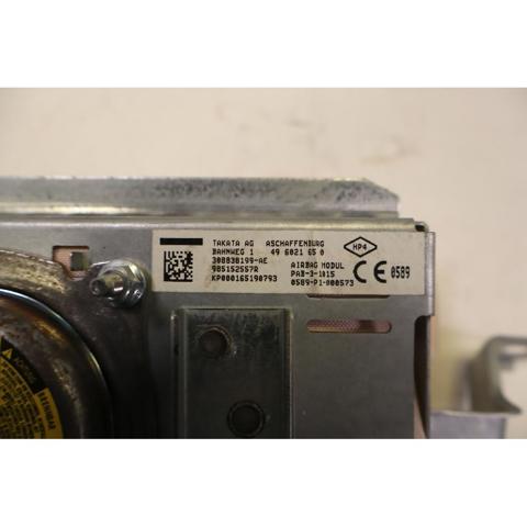 RENAULT 985152557R в наличии Чернигов