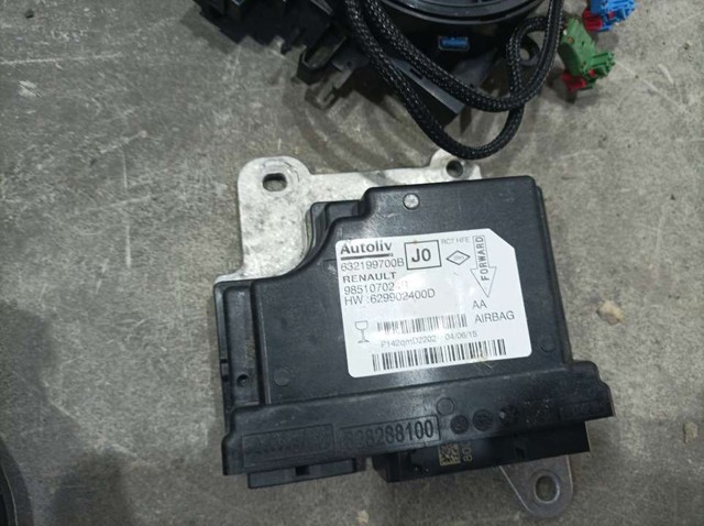 RENAULT 985700230R Подушка безопасности водителя в наличии Сумы