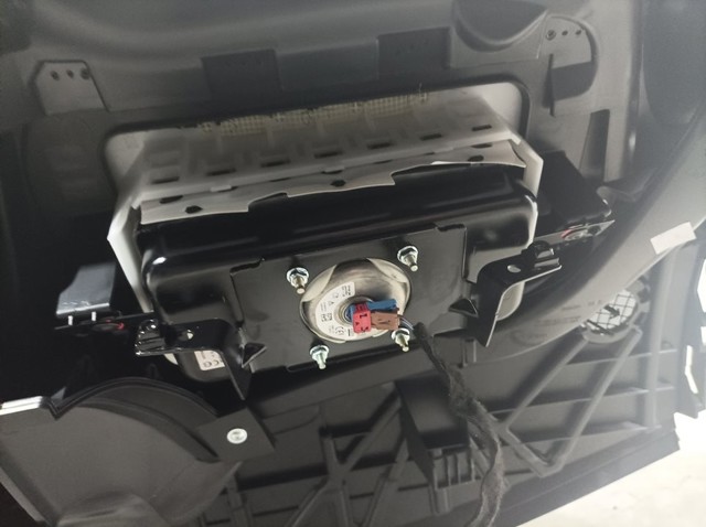 RENAULT 985706588R Подушка безопасности (AIRBAG) водительская в наличии Житомир